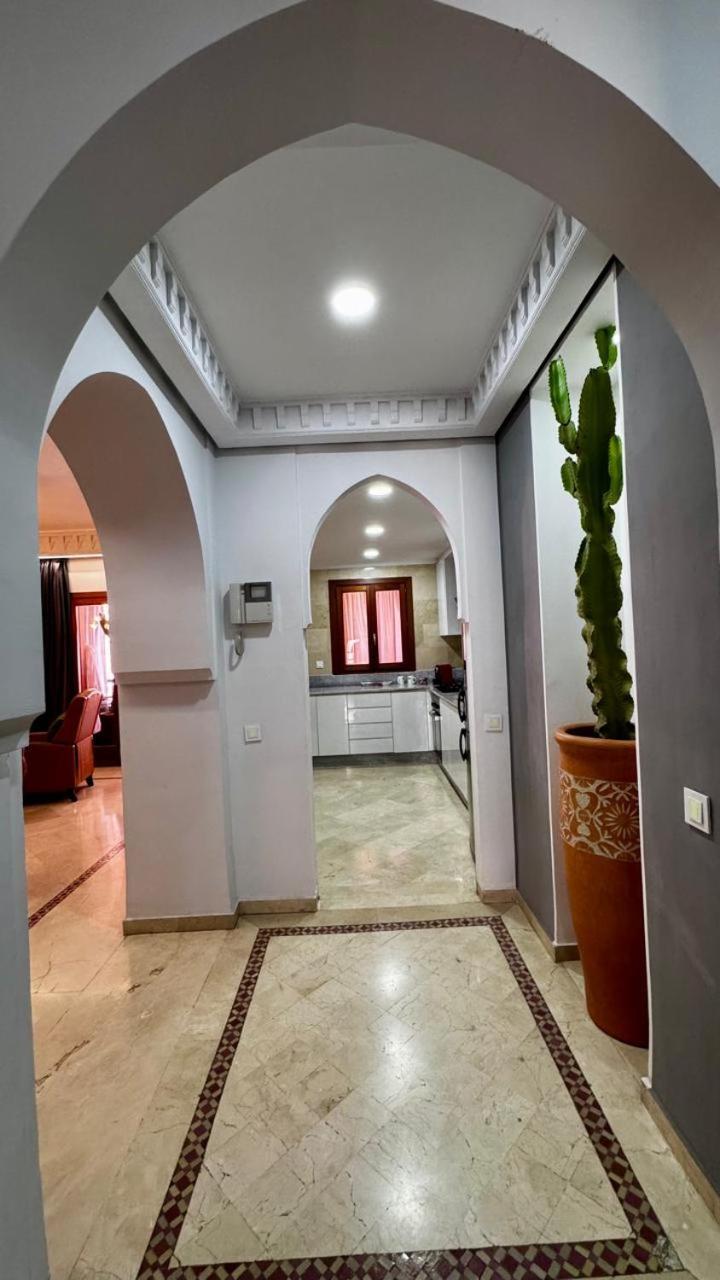 Lux Apt, Prime Location, Jacuzzi Apartment Marrakesch
